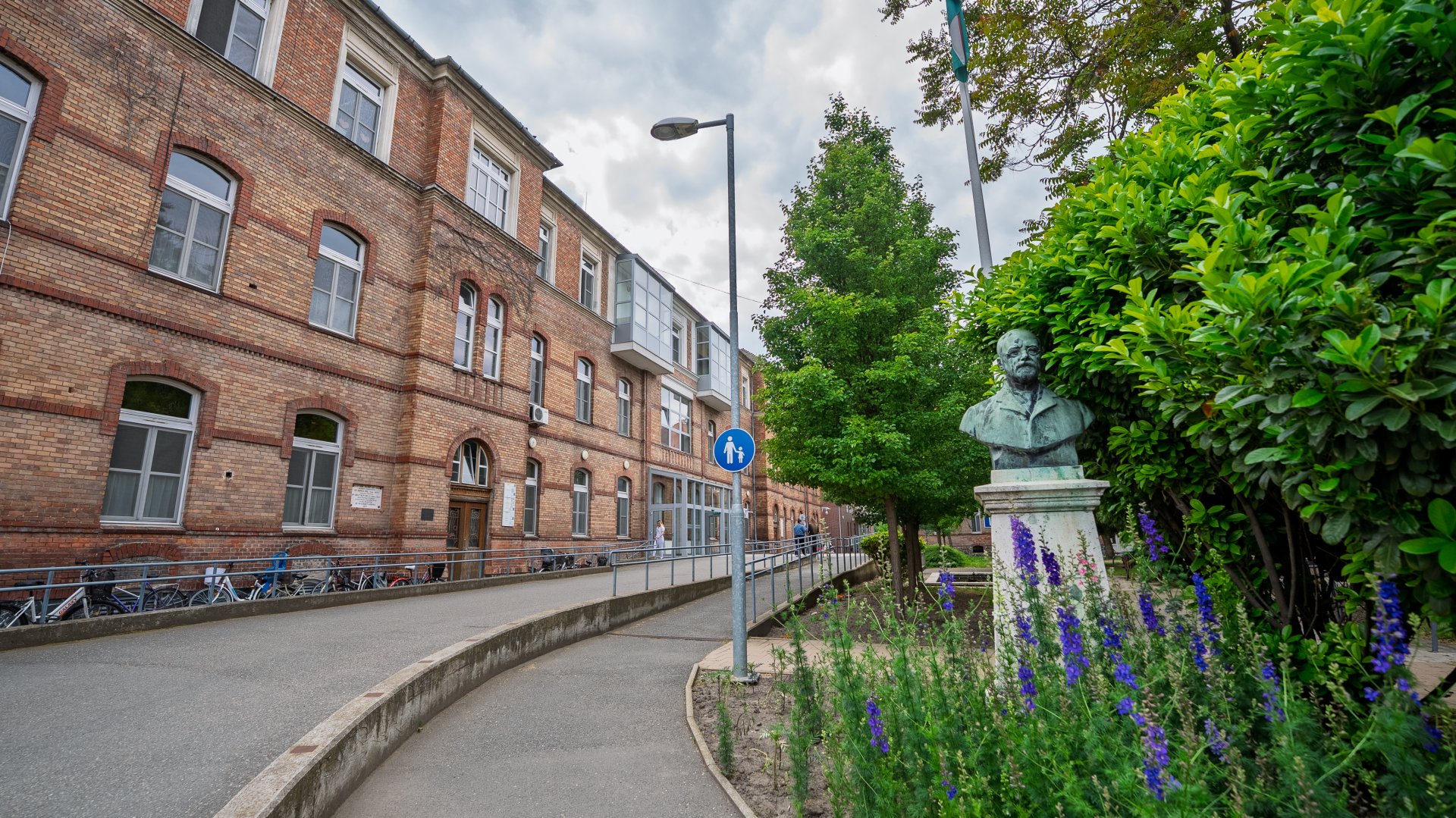 Folyamatos a kórházi ellátás Makón és Hódmezővásárhelyen